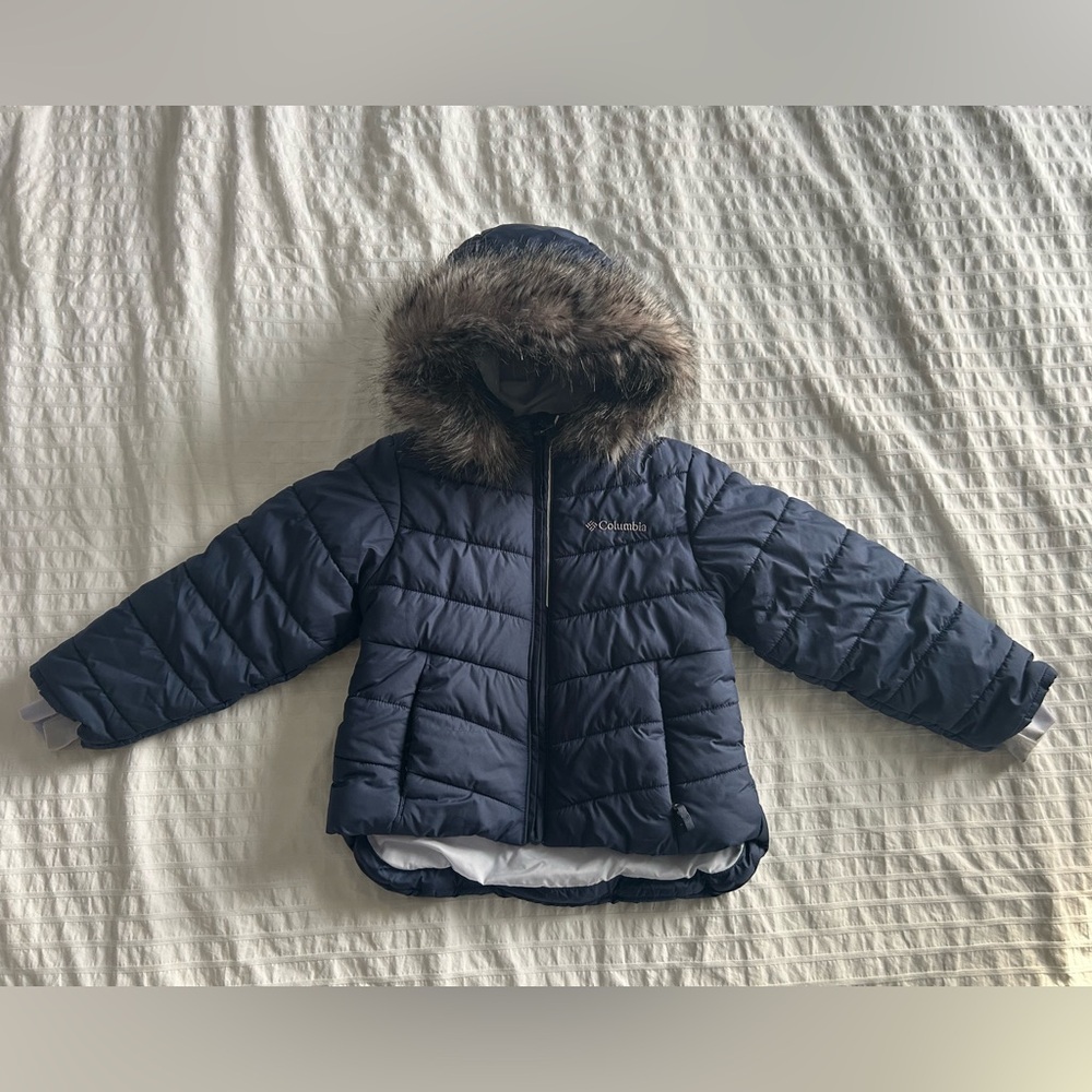 Columbia Girls' Toddler Katelyn Crest III Hooded Jacket: 4T